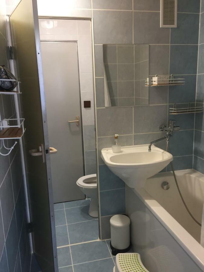 Apartment ヤーヒモフ エクステリア 写真