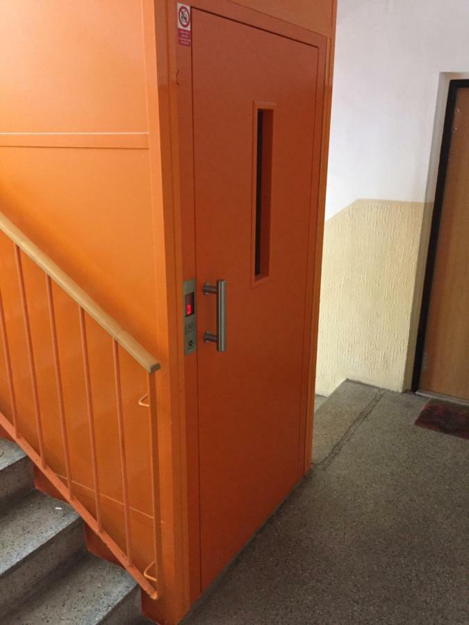 Apartment ヤーヒモフ エクステリア 写真